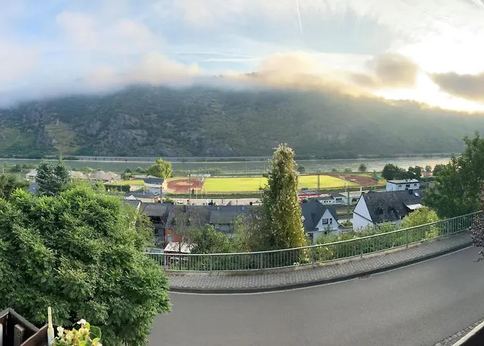 Rhineview 549 - Rheinblick 549 Im Mittelrheintal